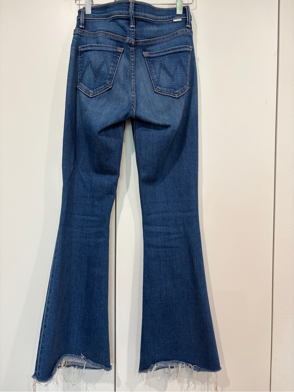 MOTHER THE WEEKENDER MID-RISE FLARE JEANS